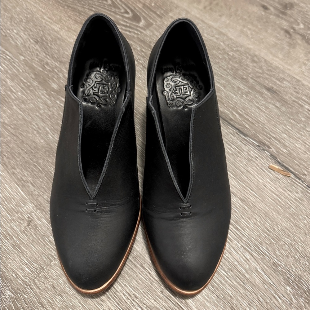 Bali Elf Ange Leather Heel Booties